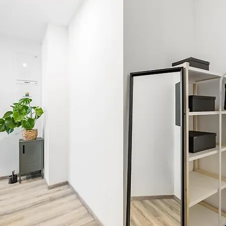 Modern And Cozy Flat With Balcony Apartment *
